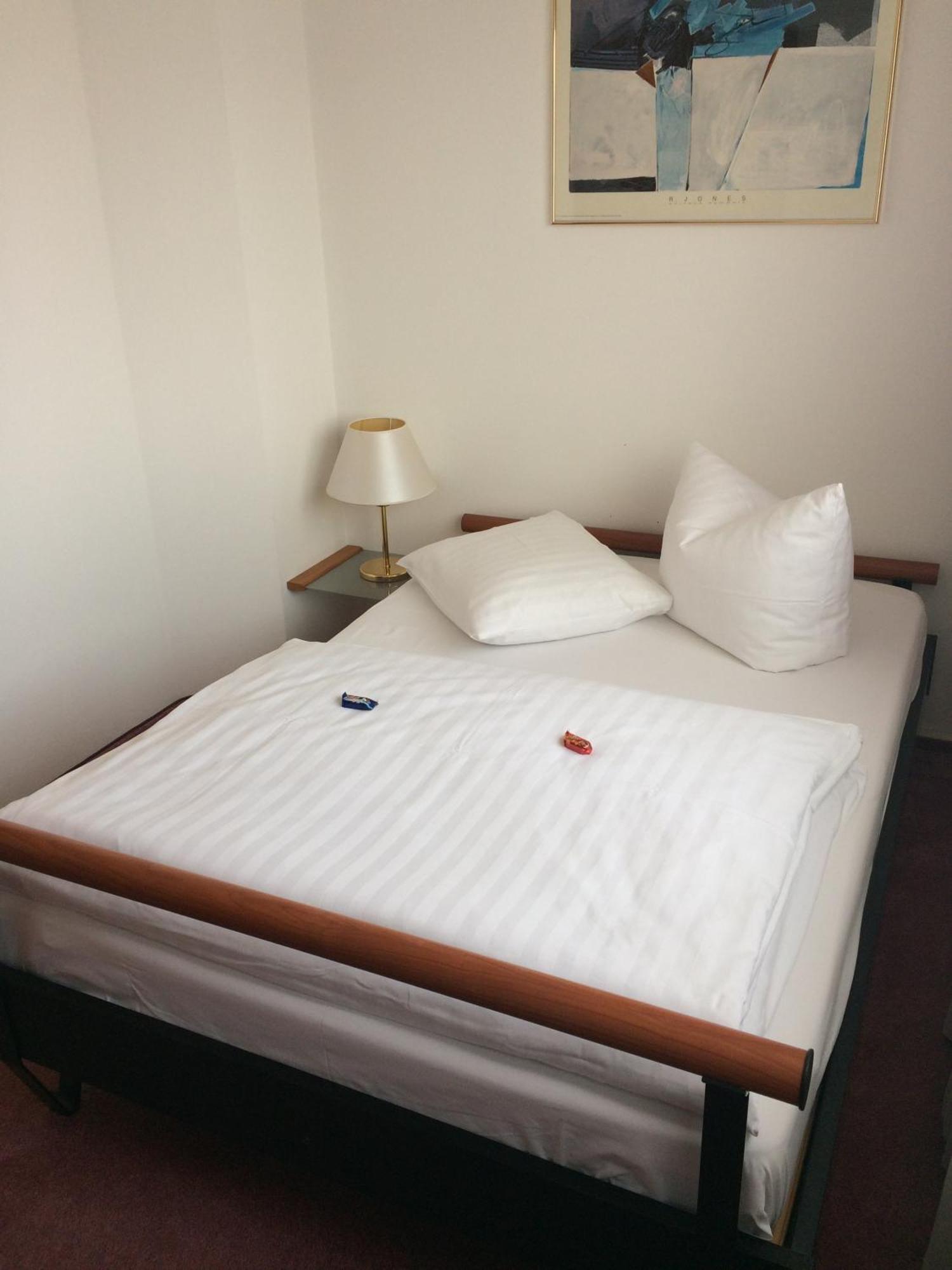 Hotel Bavaria Brehna Ngoại thất bức ảnh